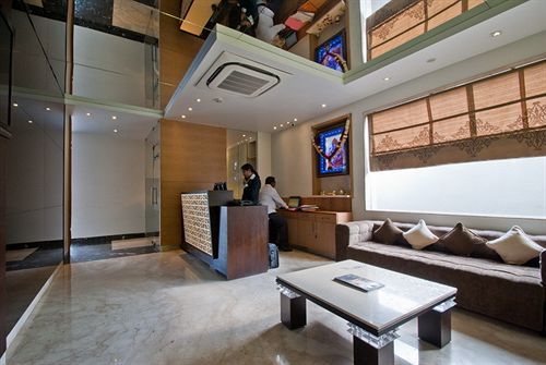 Green Leaves Hotel ハイデラバード エクステリア 写真