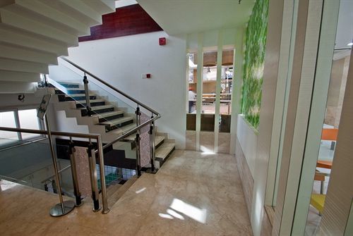 Green Leaves Hotel ハイデラバード エクステリア 写真